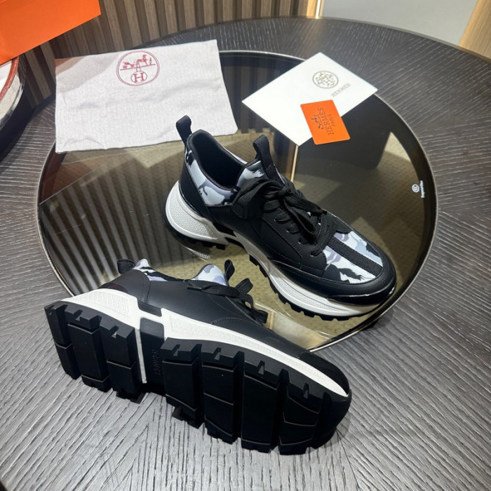 H**me5 snekaers hm047