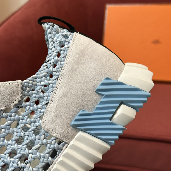 H**me5 snekaers hm019