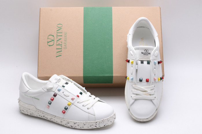 Va1e*ntin0 sneakers vt045
