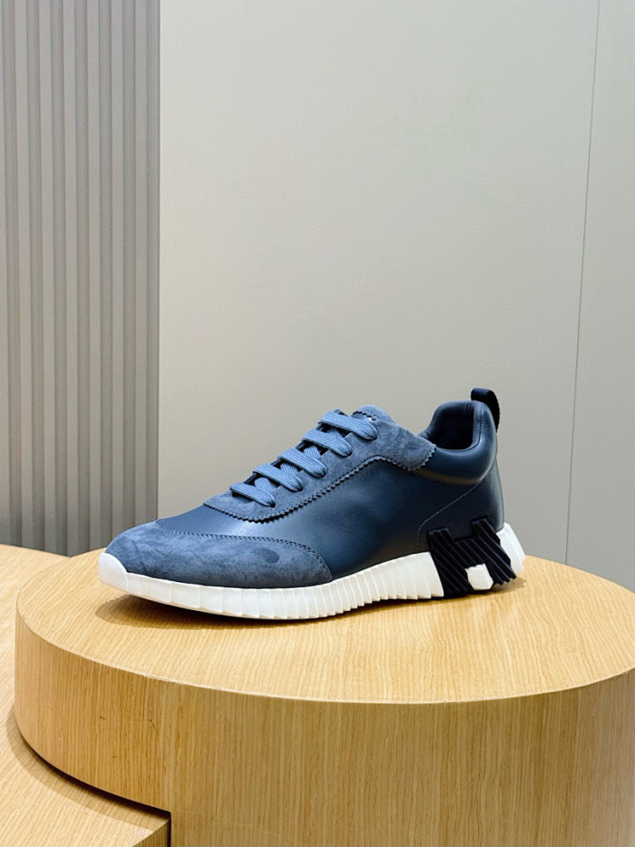 H**me5 snekaers hm103