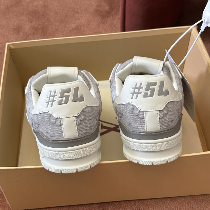 LV snekaers L0000815
