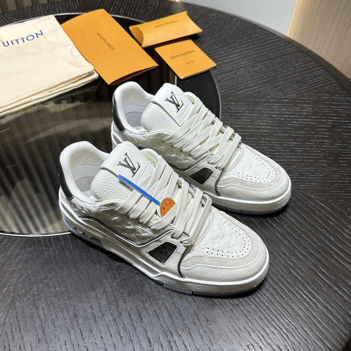 LV snekaers L0000786