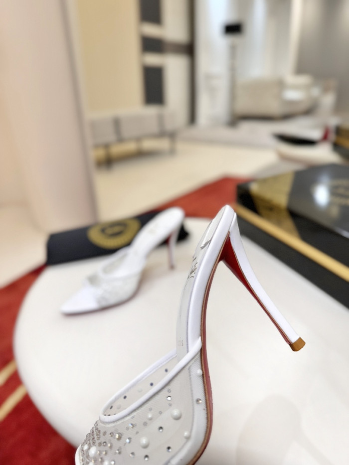 C&L Heels CLL000195