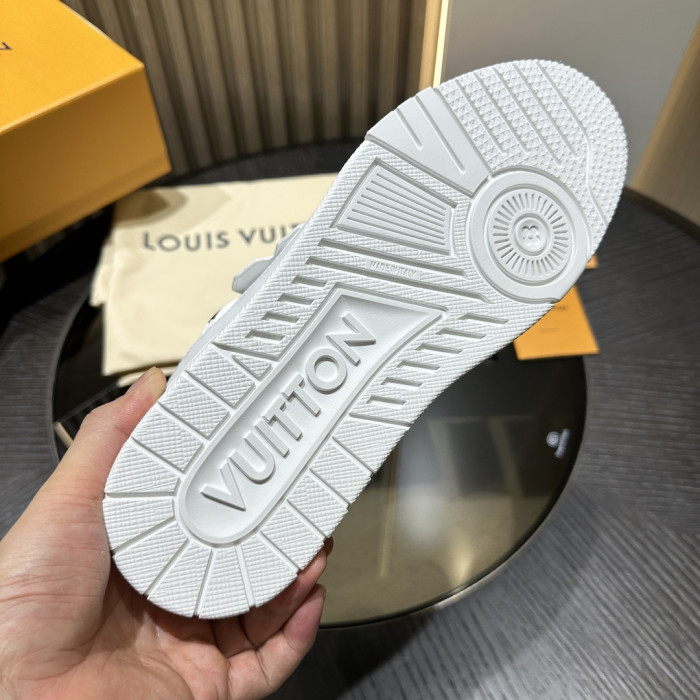 LV snekaers L0000779