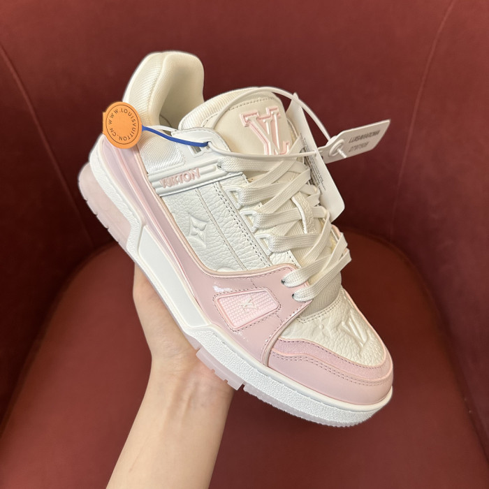 LV snekaers L0000822