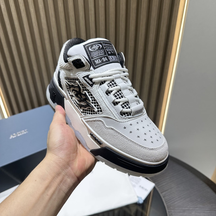 A*iri Sneakers AM249