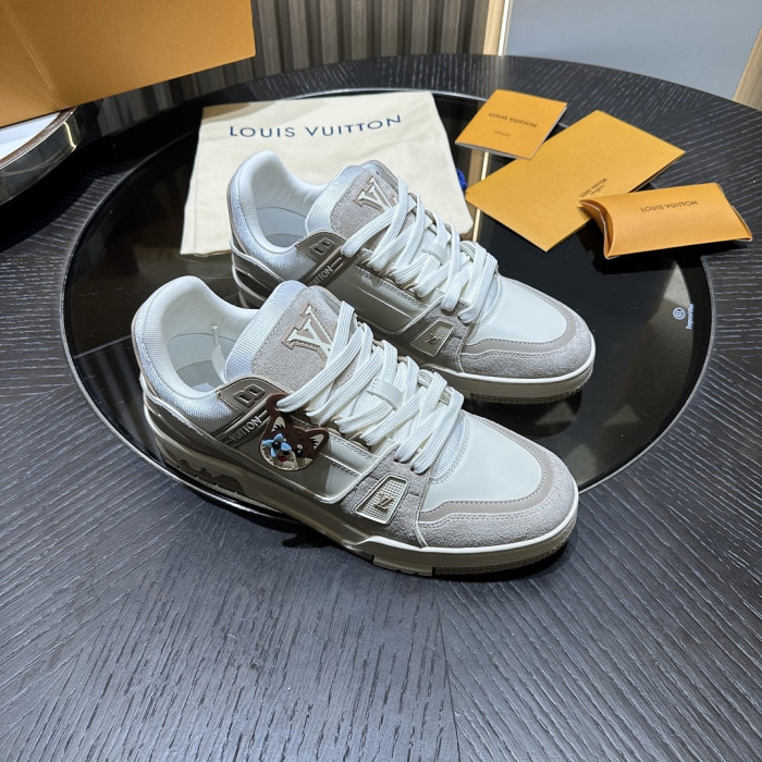 LV snekaers L0000888