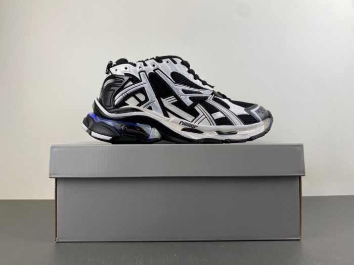 Ba1en*iaga Runner LED sneaker W3RB2 9010