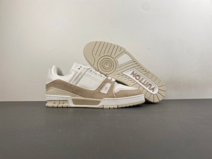 LV snekaers L0000757