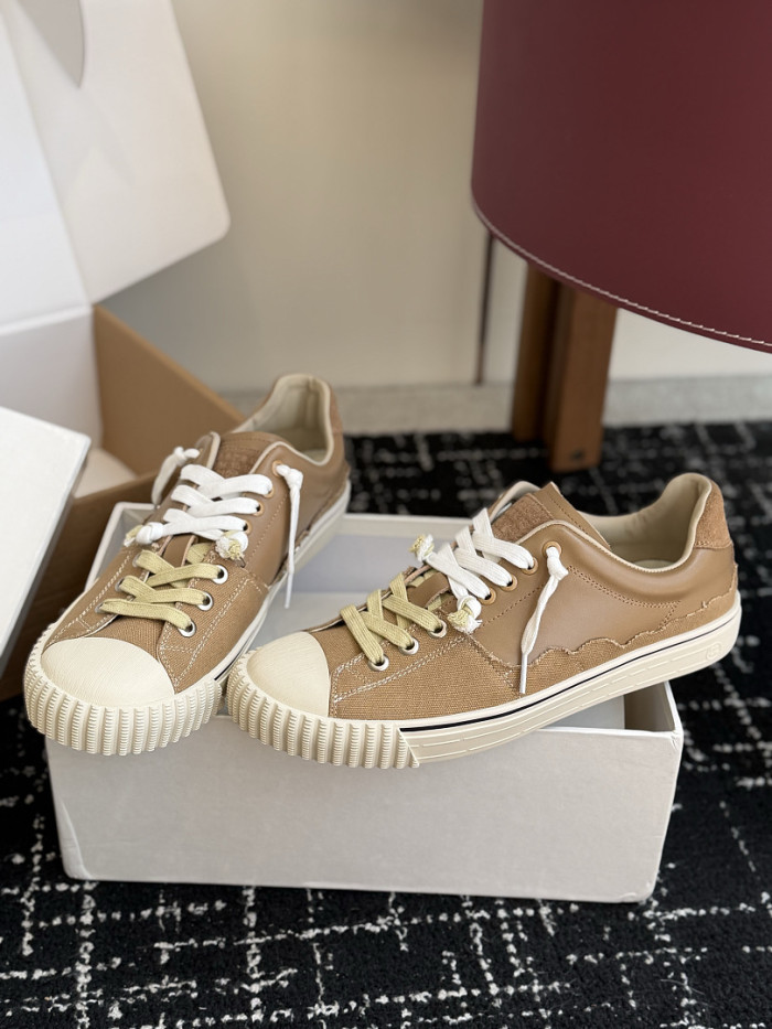 Ma1s0n Marg*e1a CALFSKIN S57WS0419