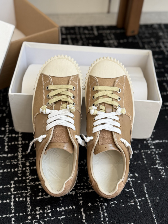 Ma1s0n Marg*e1a CALFSKIN S57WS0419