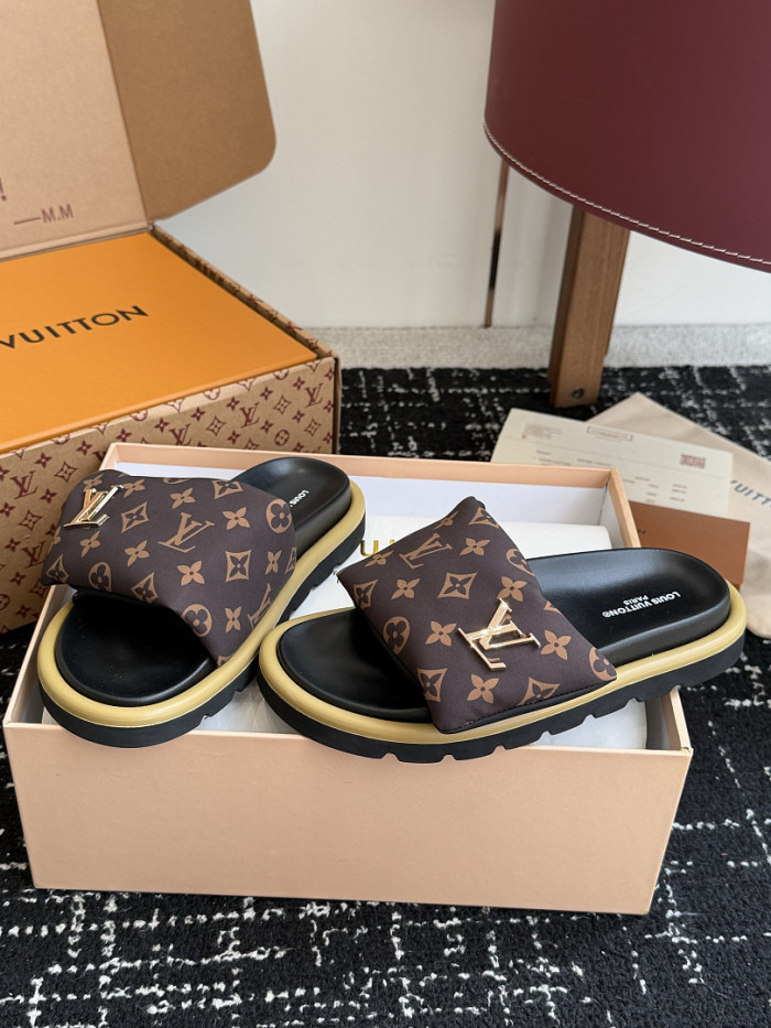 L&V sandal 269