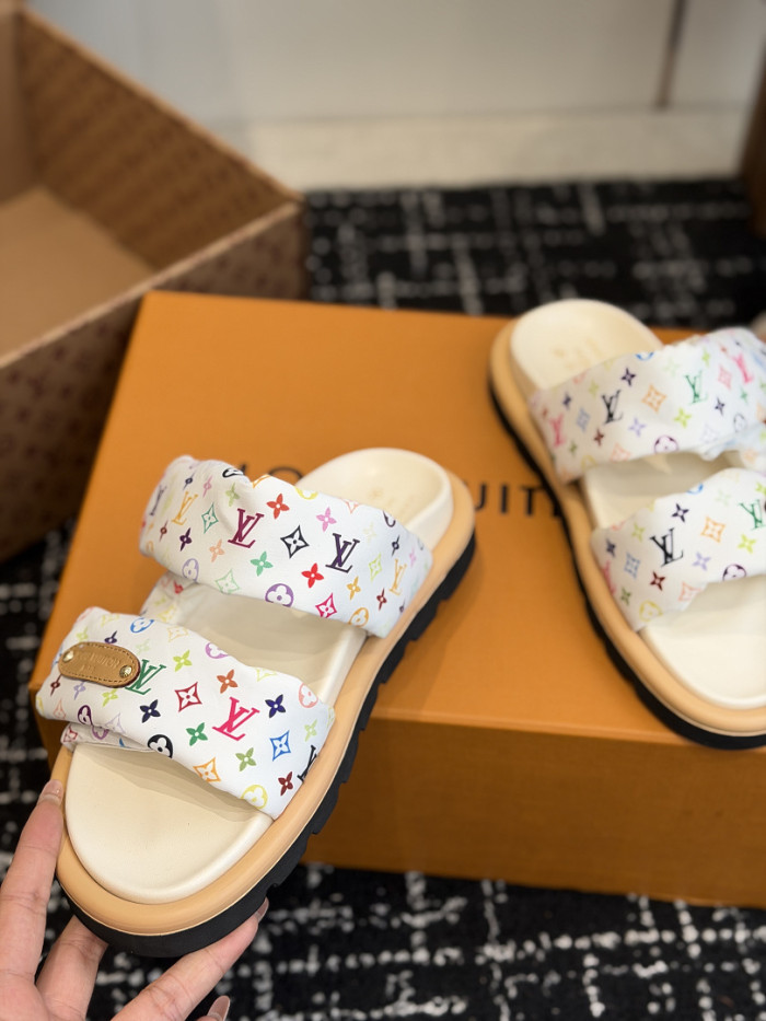 L&V sandal 257