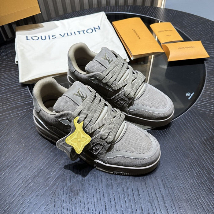 LV snekaers L0000773