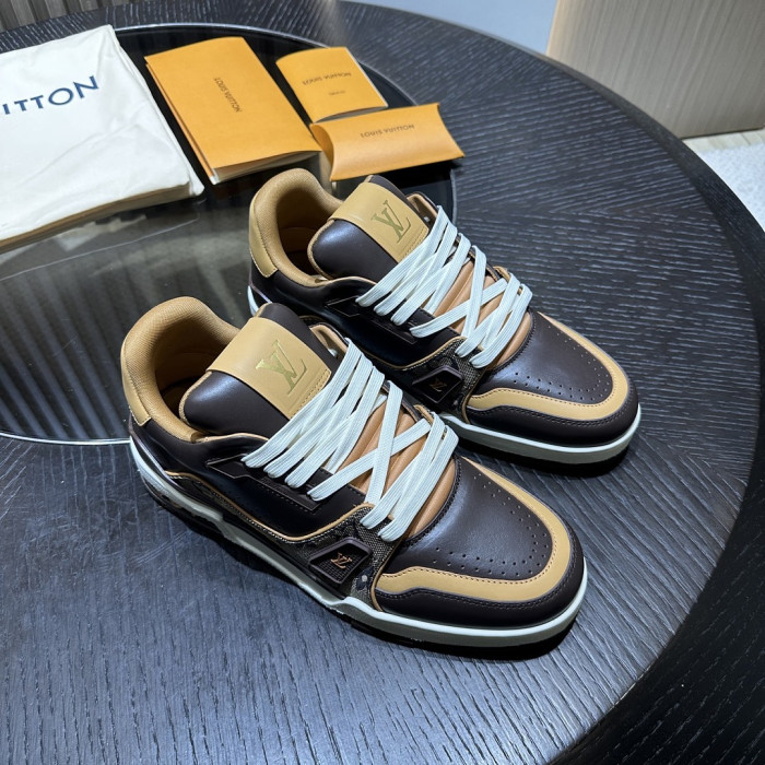 LV snekaers L0000771