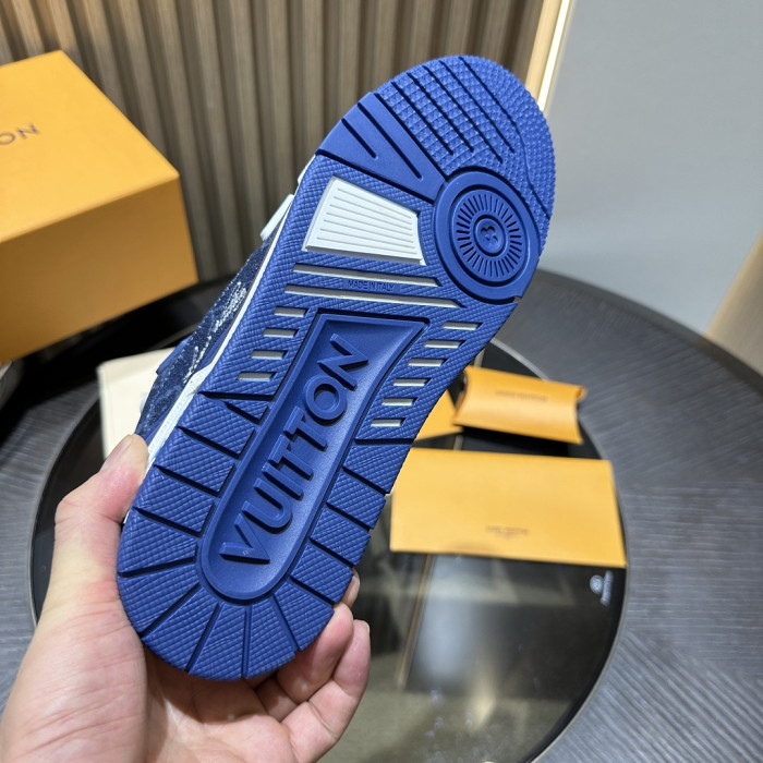 LV snekaers L0000903