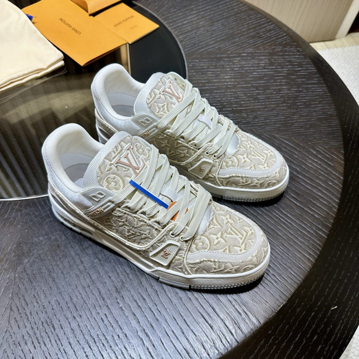 LV snekaers L0000872