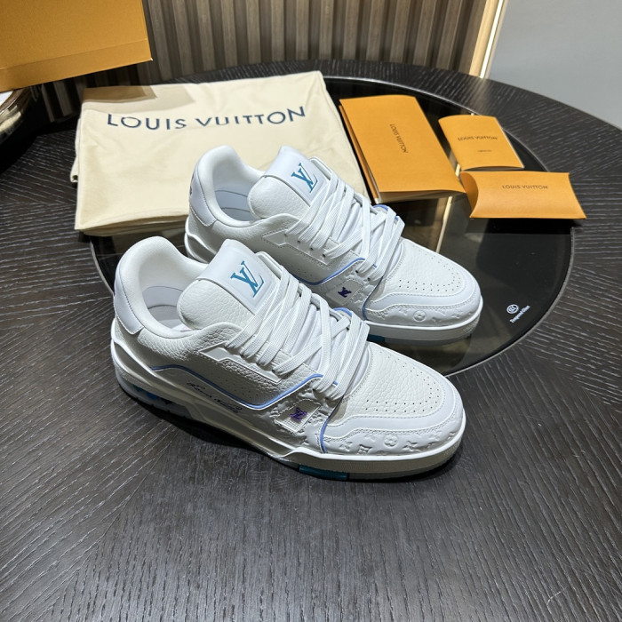 LV snekaers L0000770