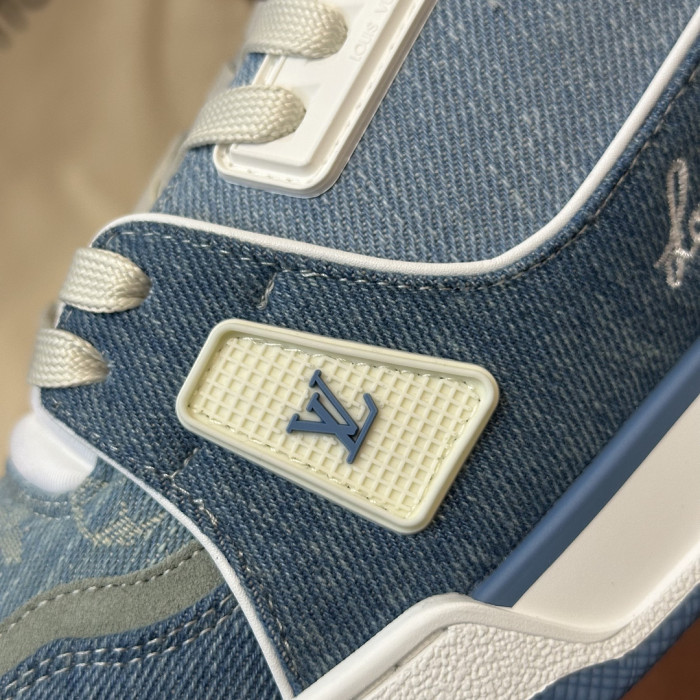 LV snekaers L0000780