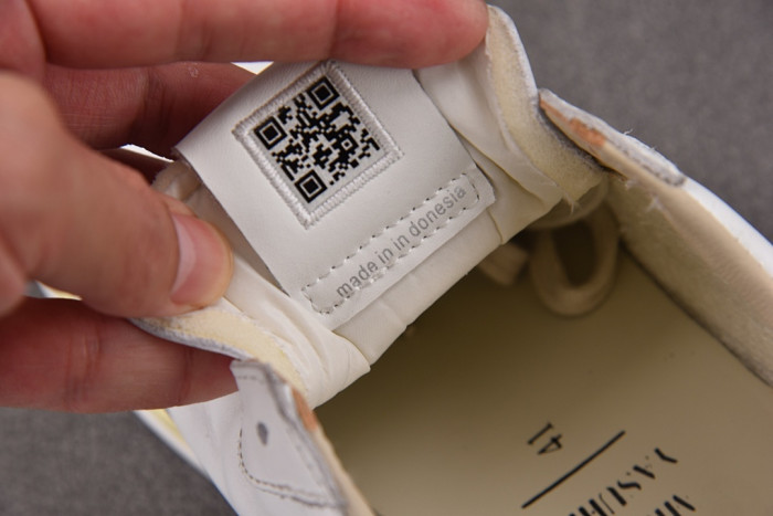 Ma1s0n MIHARA YASUHIRO SNEAKER MMYS99