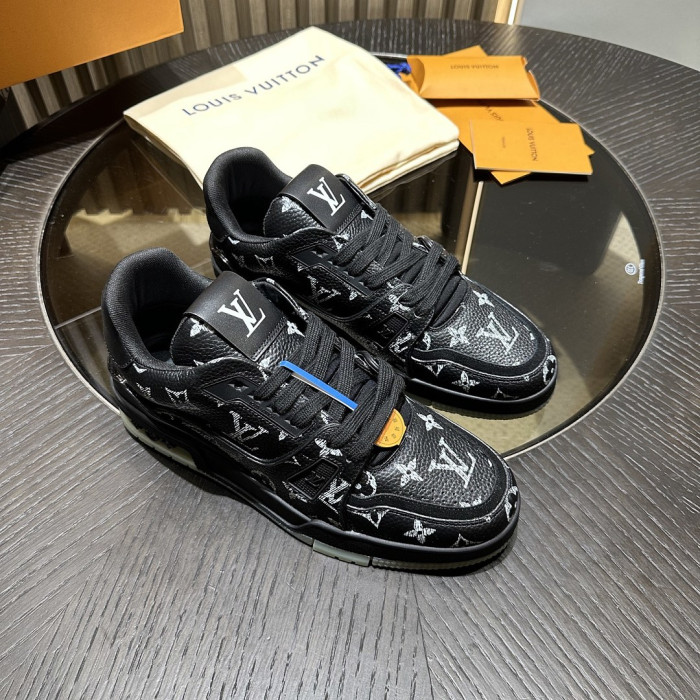 LV snekaers L0000883