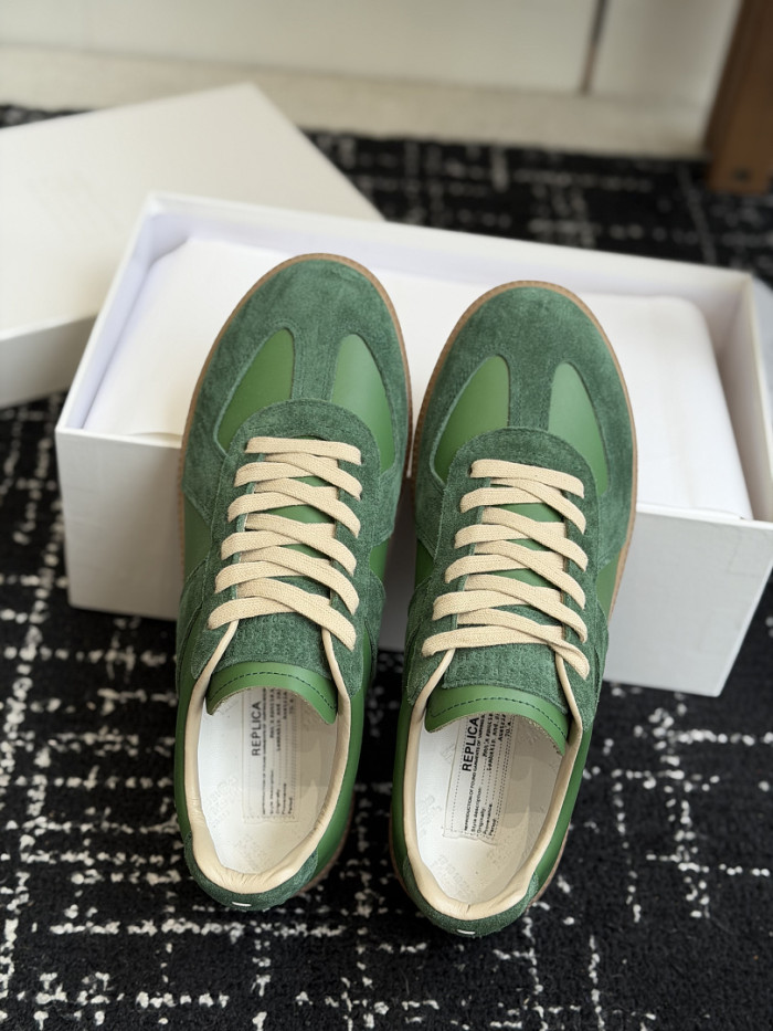 Ma1s0n Marg*e1a CALFSKIN S57WS0386