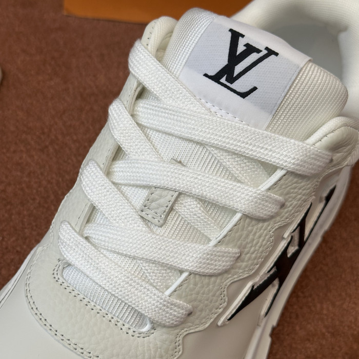 LV snekaers L0000799