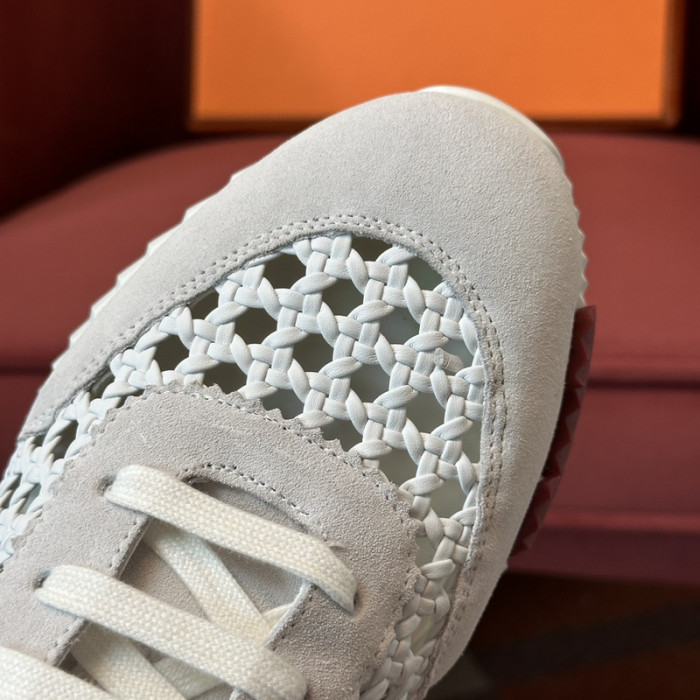 H**me5 snekaers hm016