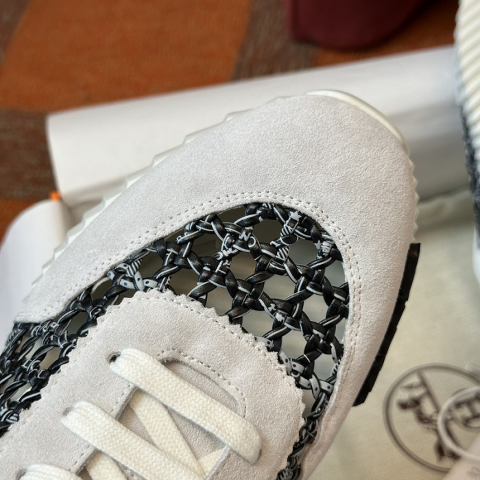 H**me5 snekaers hm017