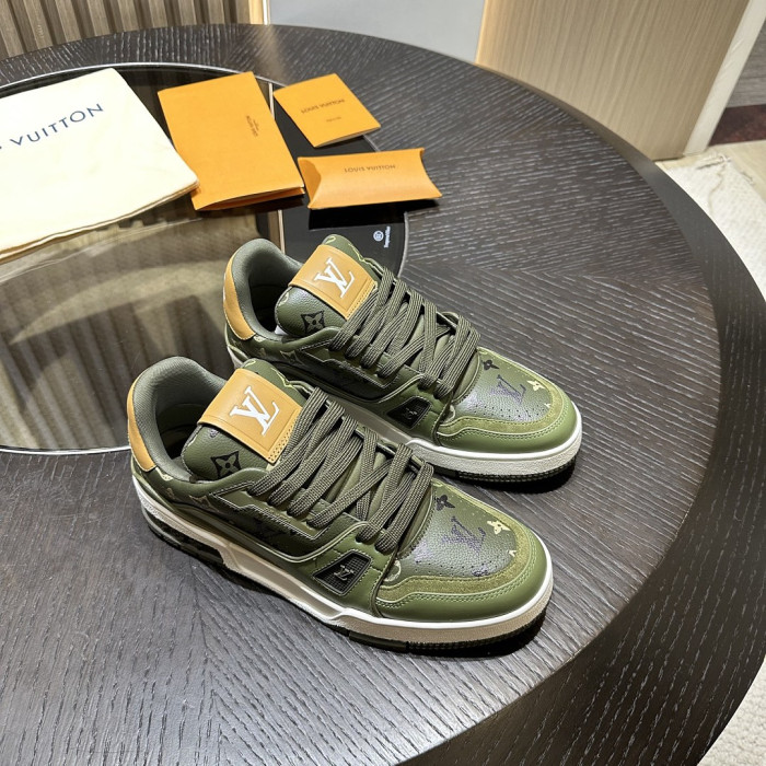 LV snekaers L0000831
