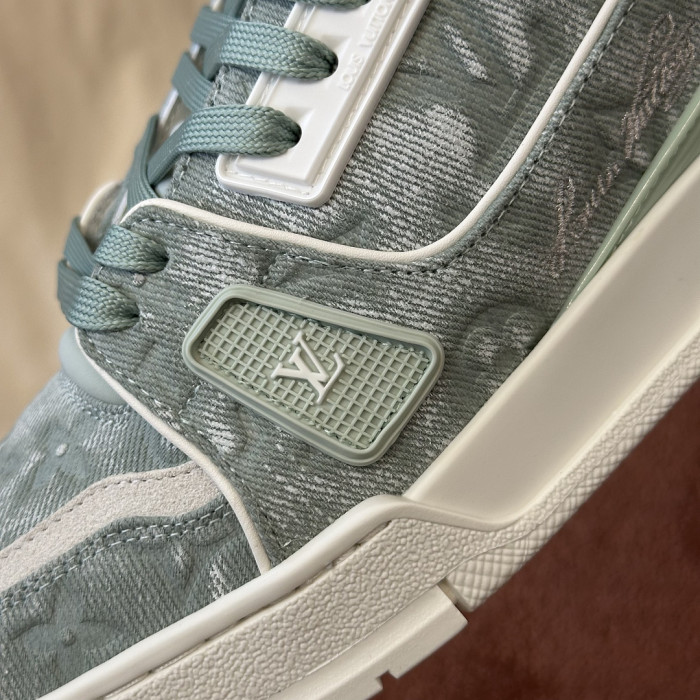 LV snekaers L0000816