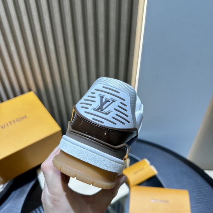 LV snekaers L0000673