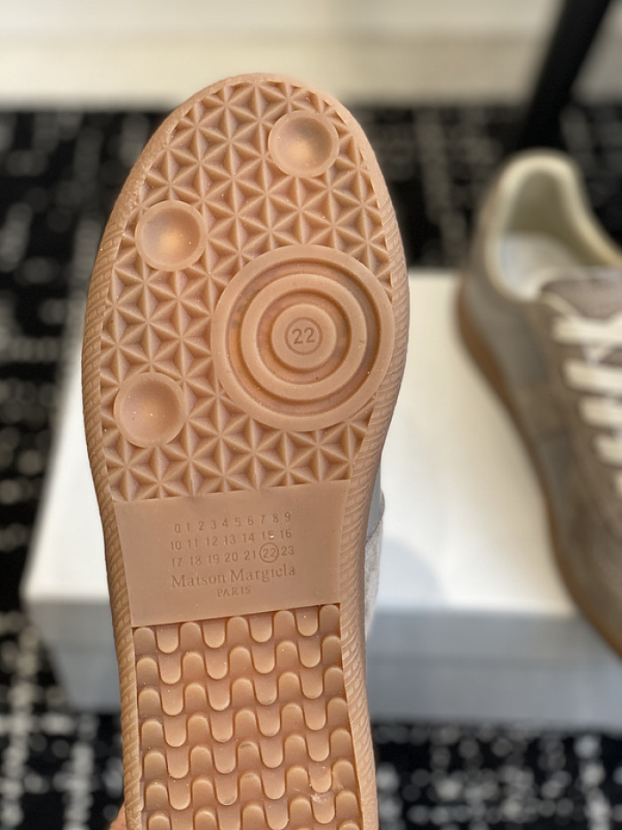 ma1s0n Marg*e1a calfskin s57ws0263