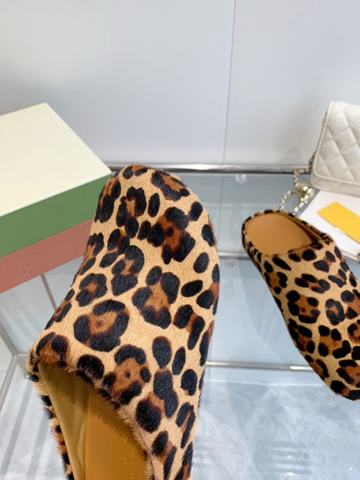 Marni Slides M010