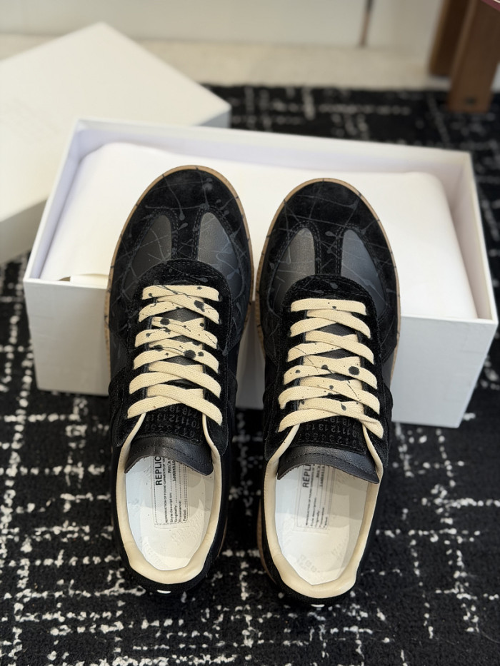 Ma1s0n Marg*e1a CALFSKIN S57WS0379