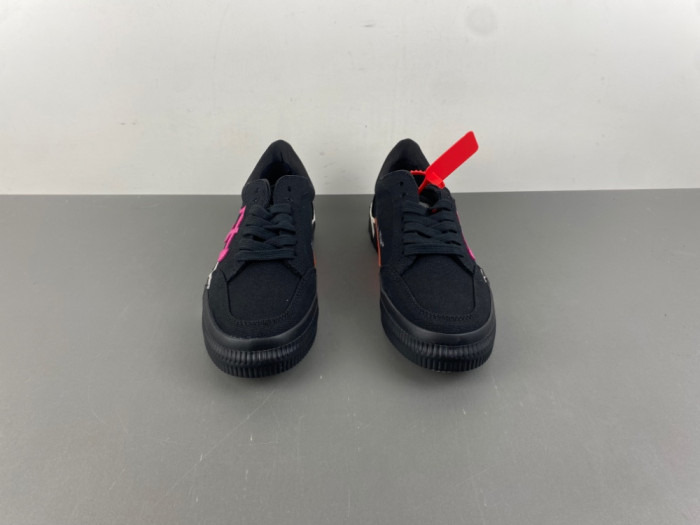 OFF-W c/o Virgil Abloh Vulc Low 2A6WTW