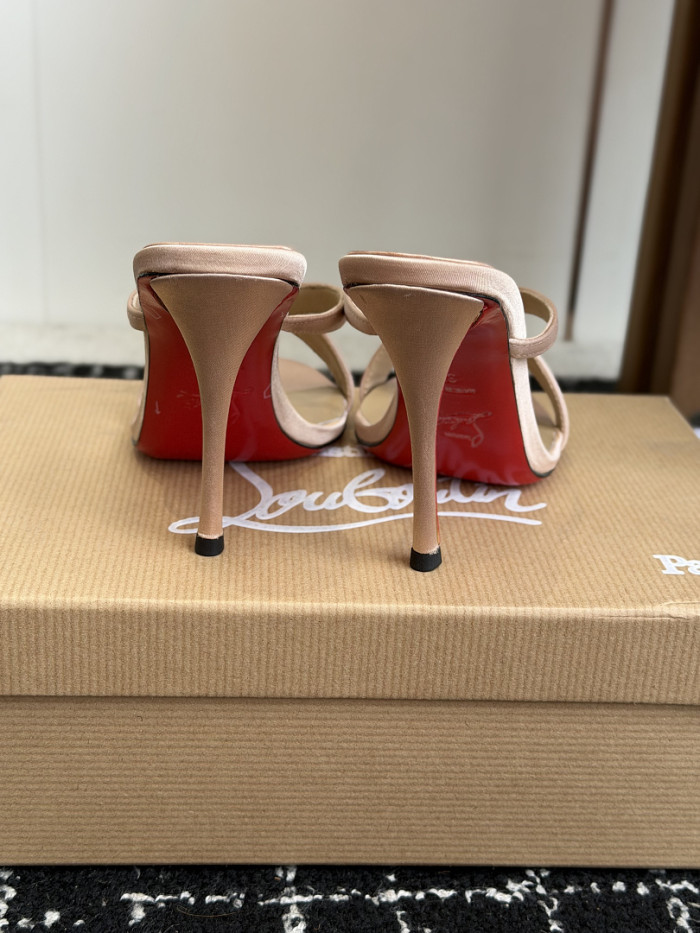 C&L Heels CLL000277