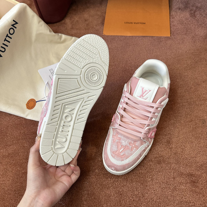 LV snekaers L0000814