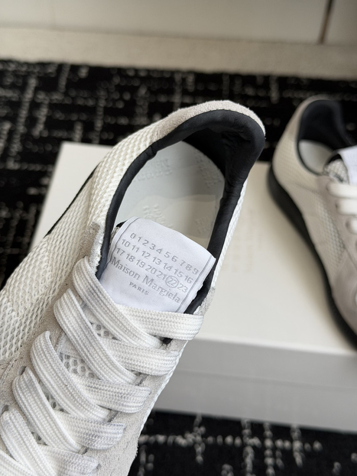Ma1s0n Marg*e1a CALFSKIN S57WS0391