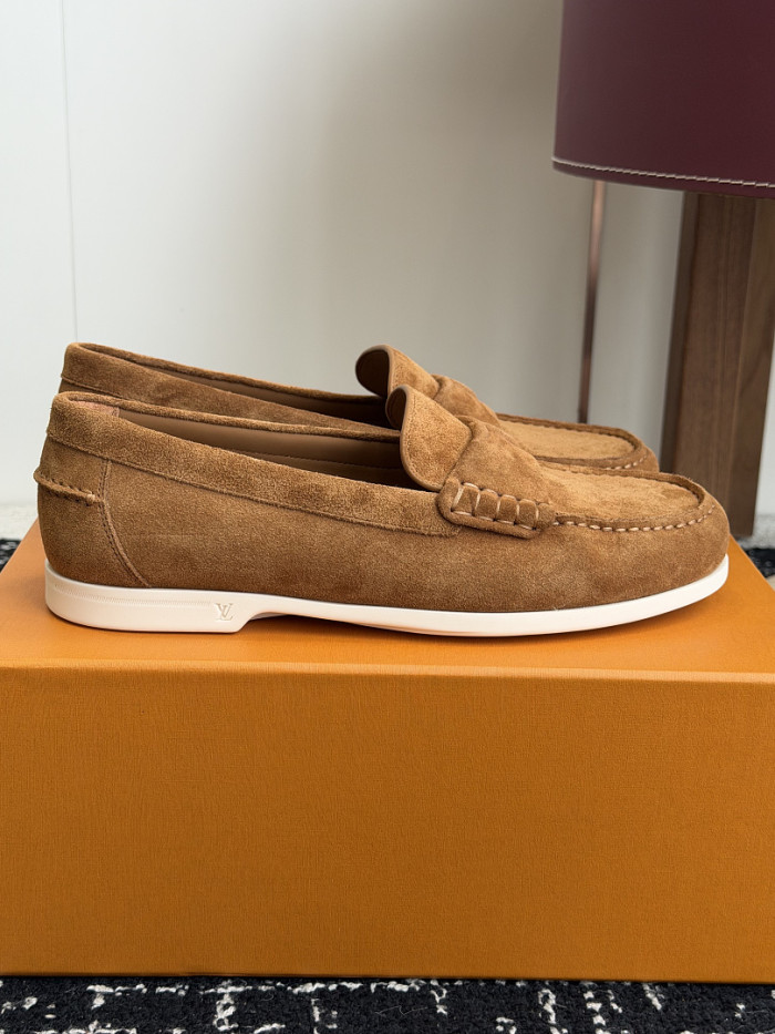 LV LOAFERS L0000842