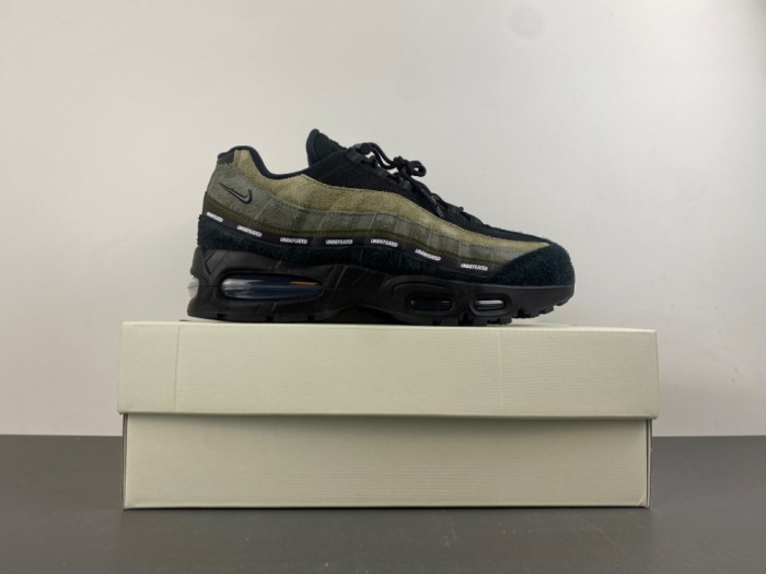 Nike Air Max 95 SP Undefeated Medium Olive IB4523-200