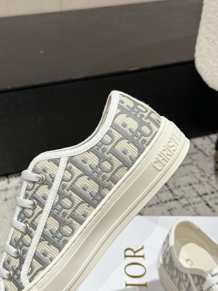 DIO* SNEAKERS Dr0189