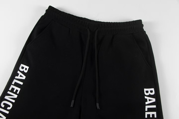 Balenciag* SHORTS Bh114