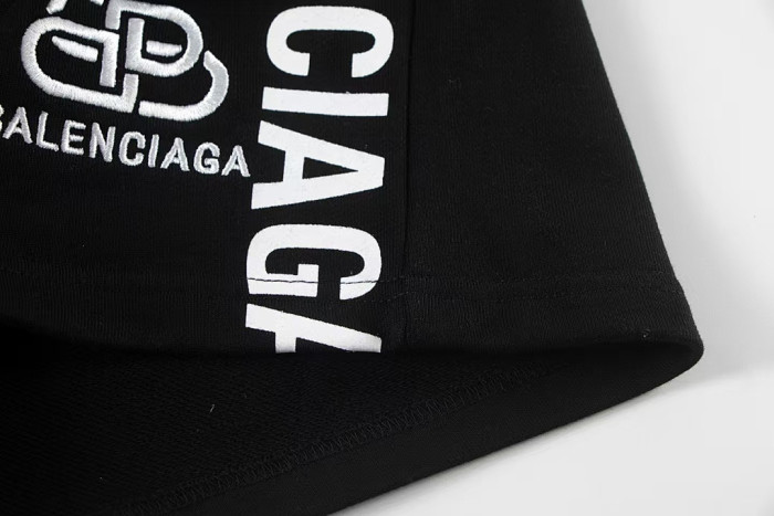 Balenciag* SHORTS Bh114
