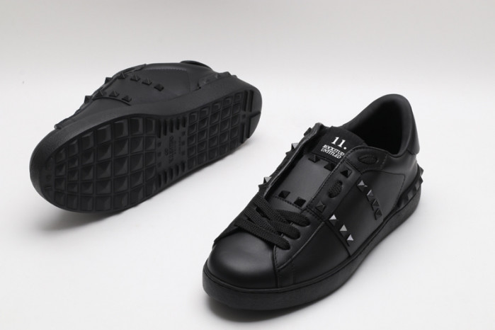 Va1e*ntin0 sneakers vt035