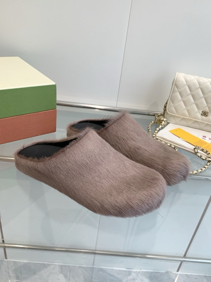 Marni Slides M009