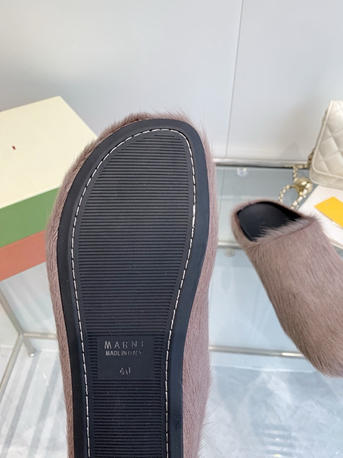 Marni Slides M009