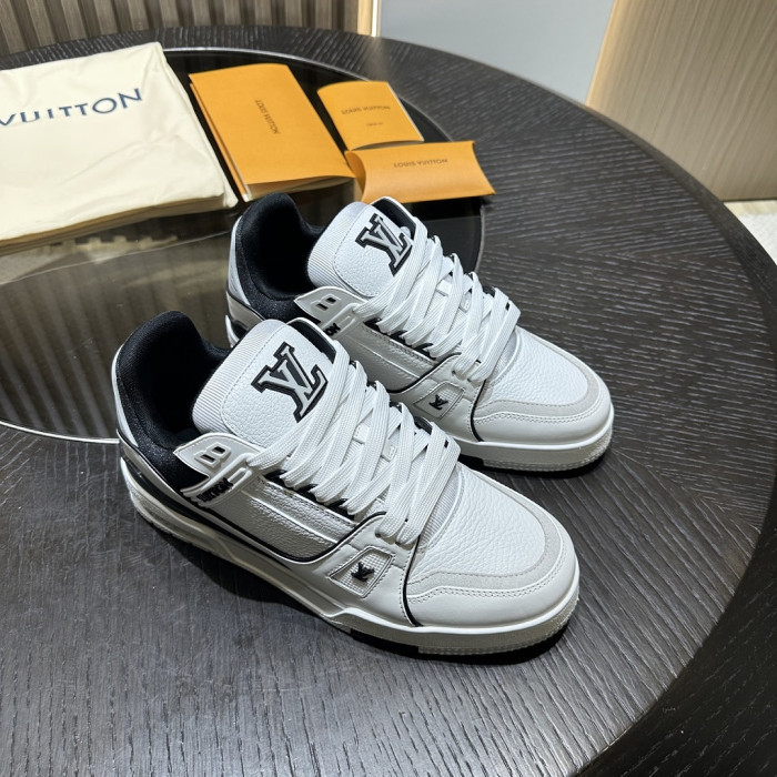 LV snekaers L0000765