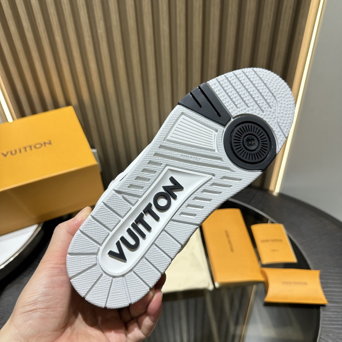 LV snekaers L0000765