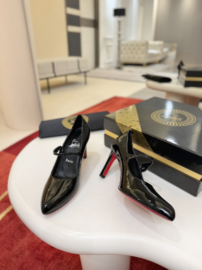 C&L Heels CLL000204